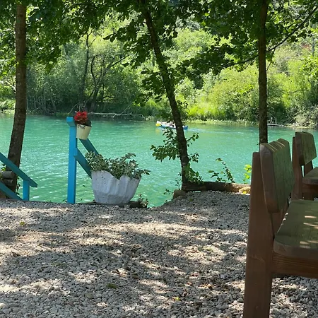 Autocamp Aqualand